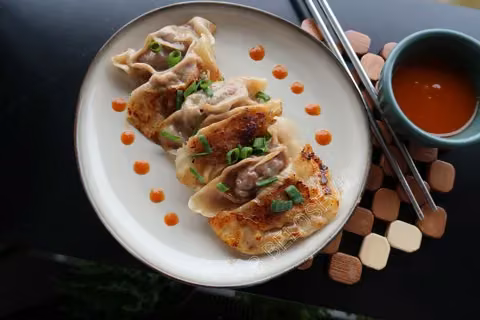 Chicken gyoza
